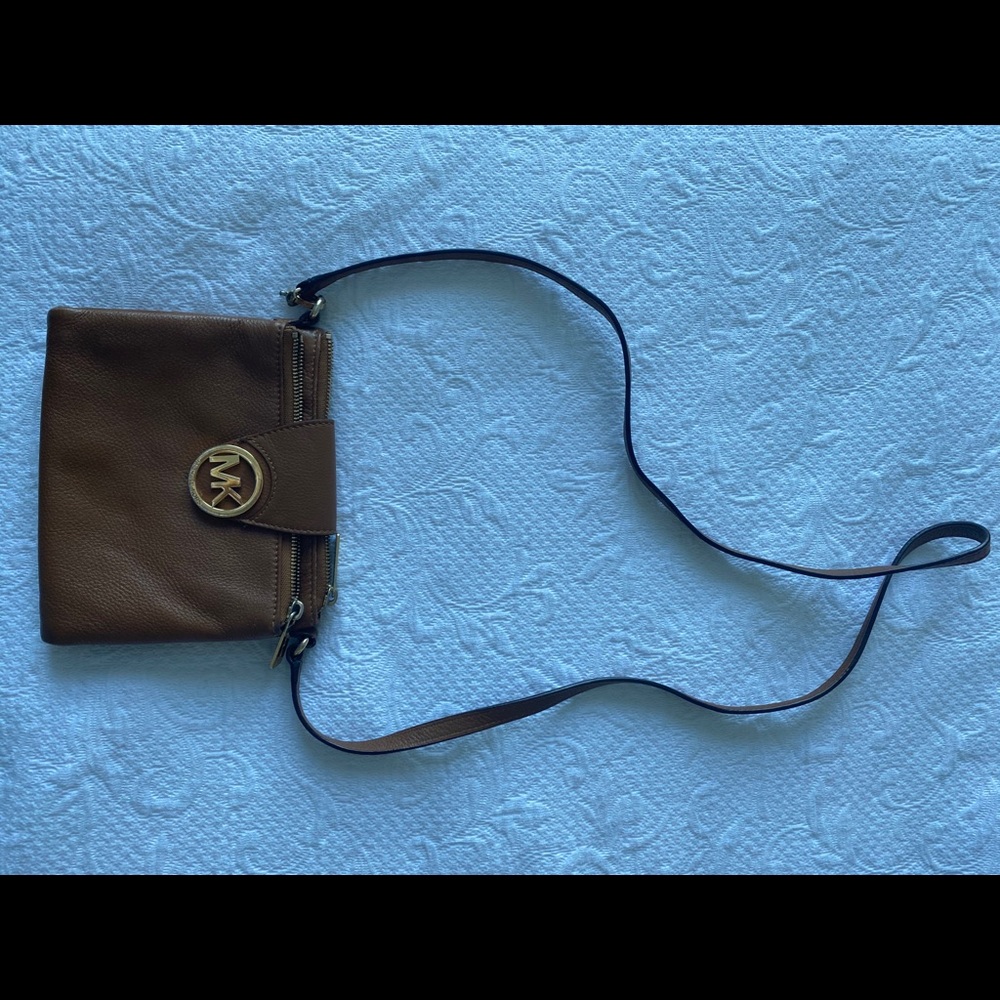 Michael Kors Wallet Crossbody
